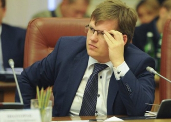 Профильный вице-премьер Розенко отказался платить пенсии в “ДНР” и “ЛНР”