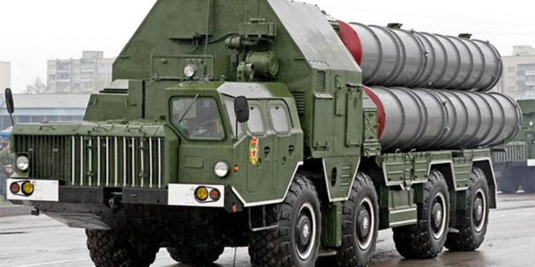 Россия начала поставки ракетных систем С-300 в Беларусь