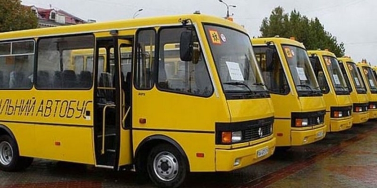 Николаевская область за 19,2 млн.грн. купит у киевской фирмы 16 школьных автобусов