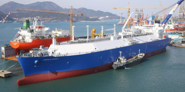 США начали поставку газа в Европу