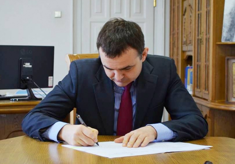Вадим Мериков объявил конкурс на должность своего заместителя по вопросам децентрализации 1