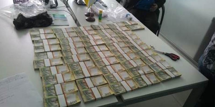 В Сумской области СБУ задержала главу сельсовета на взятке более 2,5 млн.грн.