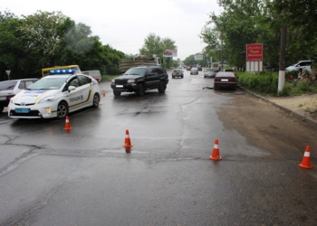 В Ингульском районе Николаева – ДТП с участием трех авто