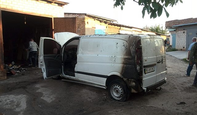 В гараже в «Леваневцах» чуть не сгорел автомобиль