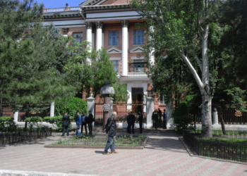 В Николаеве «заминировали» админздание ГП «Судостроительный завод им.61 коммунара»