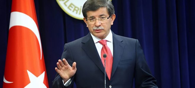 Премьер-министр Турции подал в отставку 1