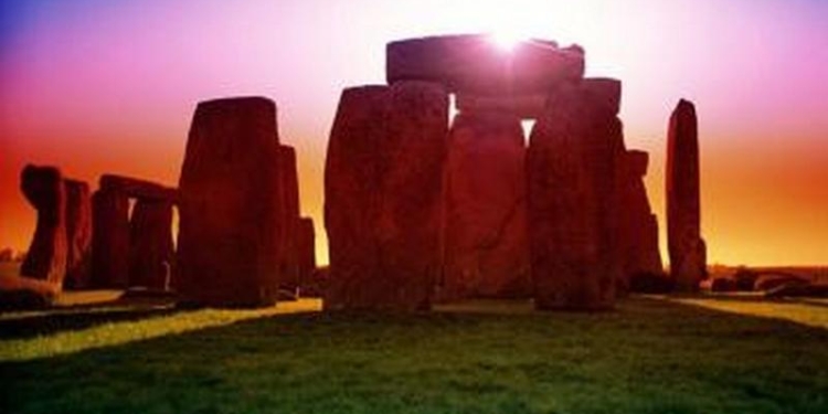 Археологи реконструировали технологию строительства Стоунхенджа