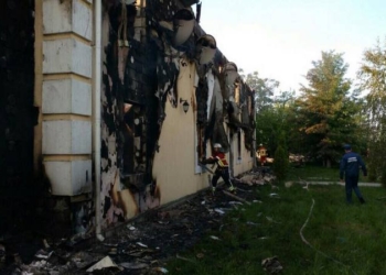 В Киевской области горит дом престарелых: 5 погибли, судьба 12 неизвестна