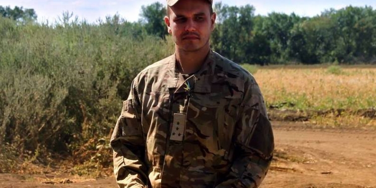 Порошенко представит к награде погибшего комбата 72-й бригады