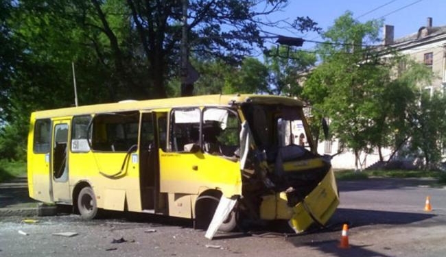 В Мариуполе столкнулись маршрутка и автобус с участниками АТО, есть пострадавшие