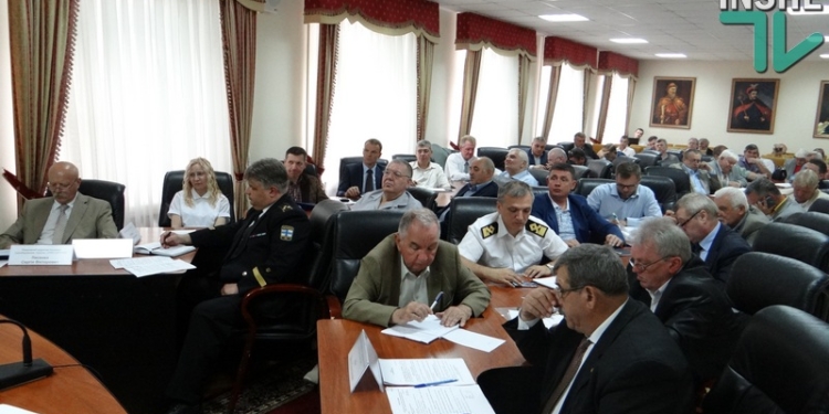 Представители отраслей экономики, связанных с водным транспортом, ждут принятия новой Морской доктрины Украины