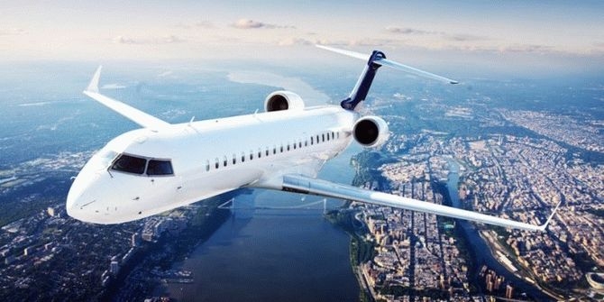 Остановите, я сойду. Гражданин РФ заплатит за попытку выйти из самолета во время полета