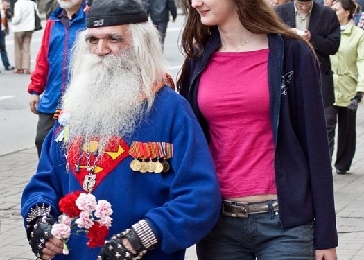 Послевкусие: самые «креативные» идеи празднования Дня Победы в России