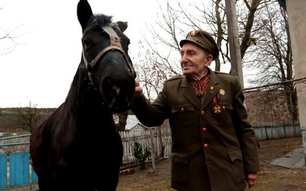 «Пальцы дверью щемили. Под ногти совали иглы и лезвия». Украинское инакомыслие в СССР