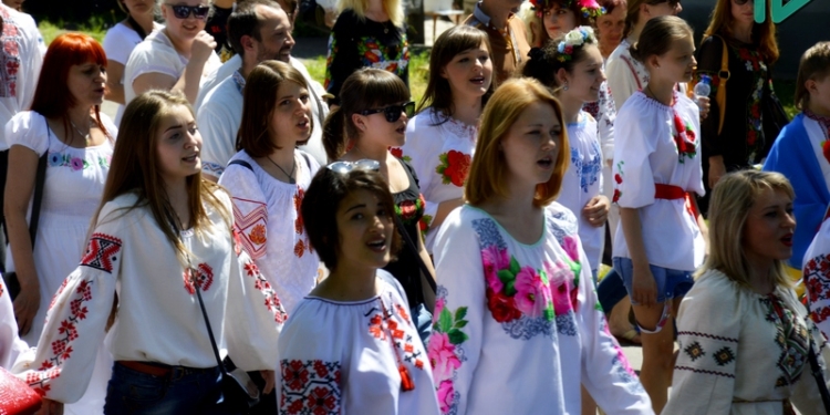 Вышиванка – уникальный код твоего края