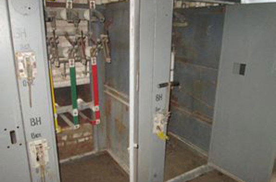 В Первомайске неизвестные похитили электрическое оборудование с подстанции