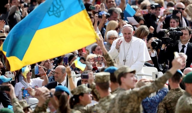 Папа Франциск благословил украинских военных
