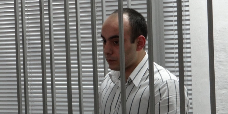 Николаевского полицейского оставили под стражей еще на два месяца