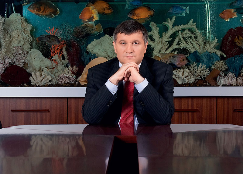 В БПП потребовали от Авакова доказательств скупки голосов или извинений. Тимошенко "истерикой Порошенко удовлетворена" 1