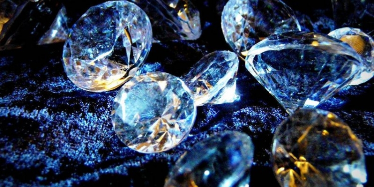 В Австралии нашли редчайший фиолетовый бриллиант