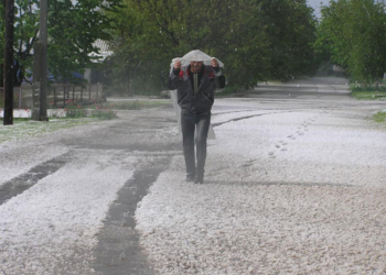 В Николаевской области Арбузинку накрыло градом