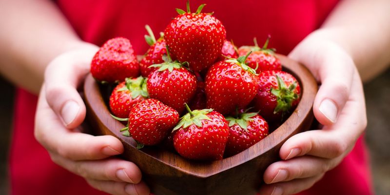 Ученые назвали самые опасные фрукты, которые вызывают рак и другие заболевания 1