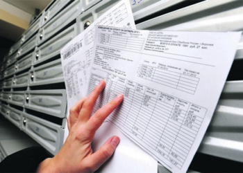 Первый пошел: в Луцке за долги по коммуналке отобрали квартиру