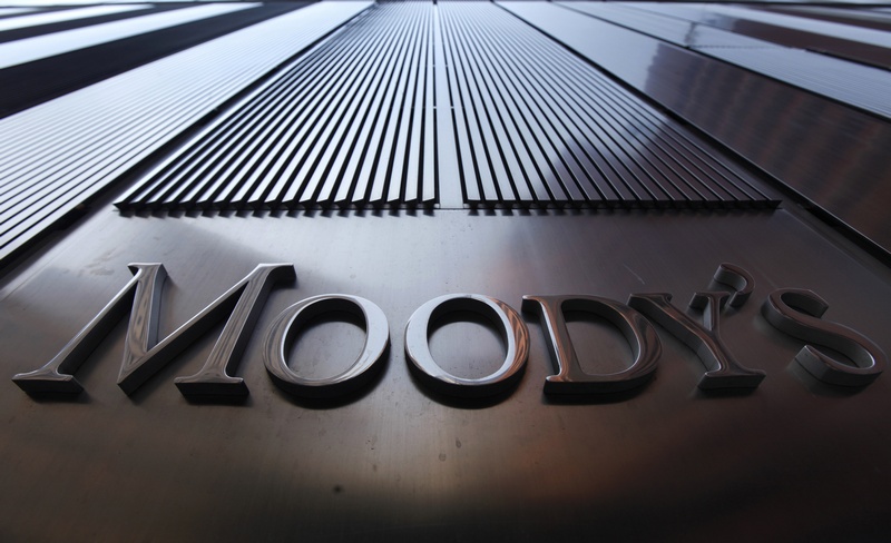 Агентство Moody's впервые с 1989 года понизило рейтинг Китая 1