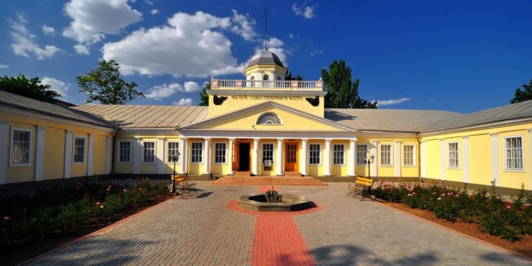 «Ночь в музее» в Николаеве: Музей судостроения и флота приглашает на мастер-класс по морским узлам, концерт военного оркестра и «Морскую сальсу»