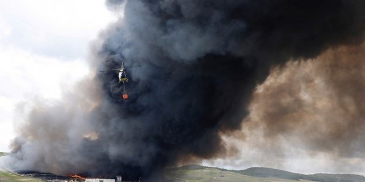 В Испании горит огромное кладбище покрышек: ядовитое облако движется к Мадриду