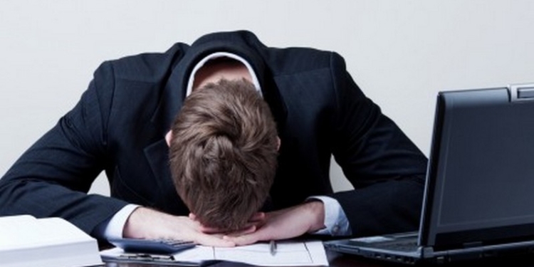 Француз будет судиться с экс-работодателем за “скучную работу”