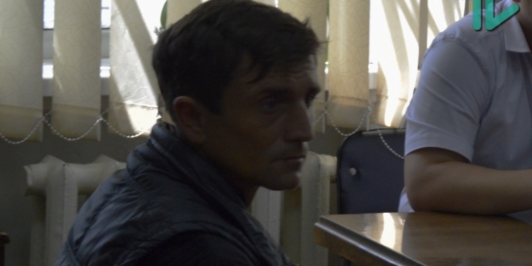 В Николаеве взяли под стражу подозреваемого в растлении 10-летней девочки южноукраинца, отсидевшего ранее за изнасилование