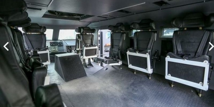 Кабмин выделил 43 млн.грн. на внедорожники для полиции в Донбассе