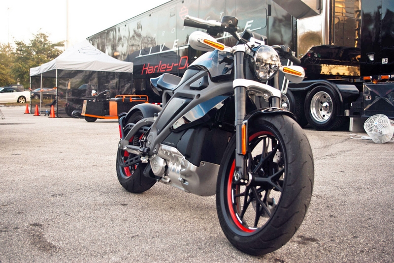 Harley-Davidson к 2021 году выпустит электрический мотоцикл 1