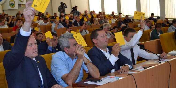 Депутат Николаевского облсовета обвинил николаевского журналиста в вымогательстве 3 тыс.грн.