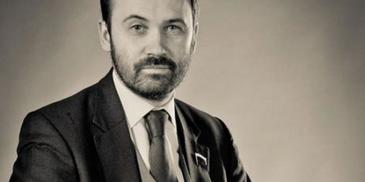 Лишенный мандата депутат Госдумы Пономарев поработает на Украину