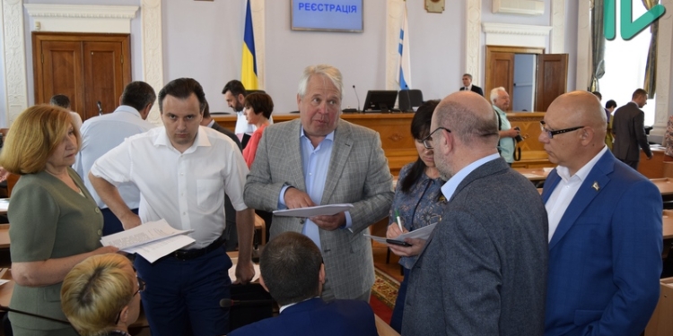 Стартовало второе пленарное заседание 5-й сессии Николаевского горсовета (ТРАНСЛЯЦИЯ)