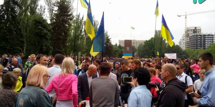 Бунтующие в Николаеве киоскеры требовали от Николаевской ОГА выдать Сенкевича (ОБНОВЛЕНО)