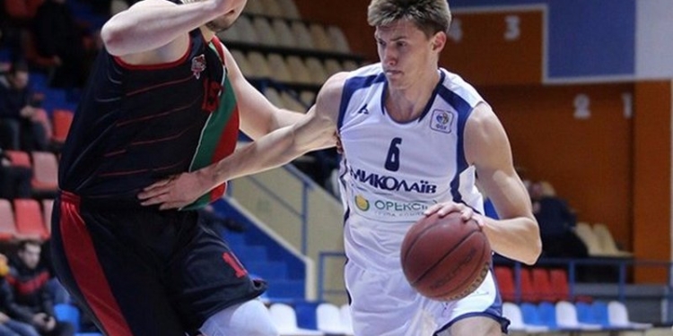 Чемпион Украины по баскетболу подписал в межсезонье новичка – из МБК «Николаев»