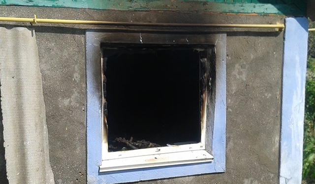 Короткое замыкание подожгло летнюю кухню в Березанском районе