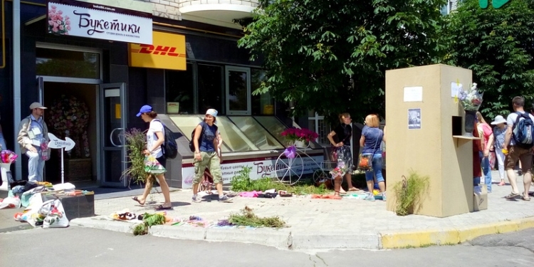 Рынок «Талпический» у «Букетиков» – ответ активистов Николаева на “бунт киоскеров”
