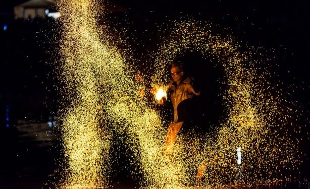Огненный фестиваль в Киеве. Фееричное шоу