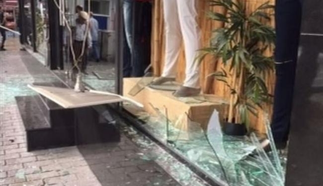 В Стамбуле рядом с автобусной остановкой прогремел взрыв, есть раненые