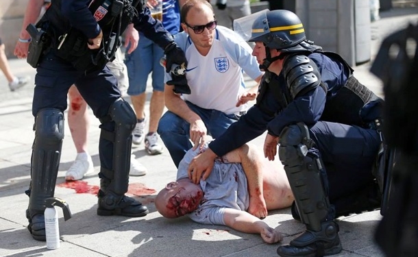 Умер избитый российскими фанатами англичанин