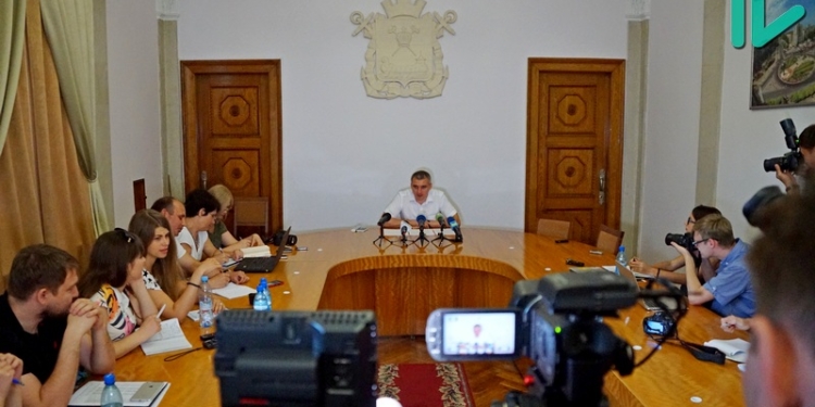 Александр Сенкевич: «Я никому не обязан, и многих это бесит»