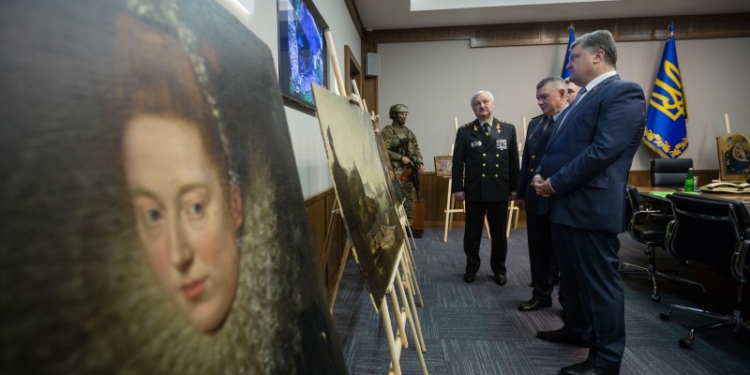 Порошенко стал почетным гражданином итальянской Вероны