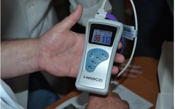 Николаевская областная детская больница получила пульсоксиметр – обещают передать еще 2