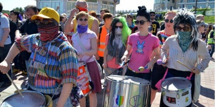 Петиция о запрете гей-парада в Киеве набрала 10 тысяч подписей