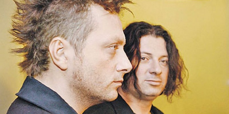 И пошёл брат на брата: лидеры «Агаты Кристи» судятся по поводу исполнения совместных песен