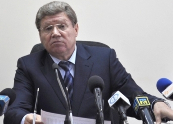 Пьяный чиновник избил троих человек на Полтавщине